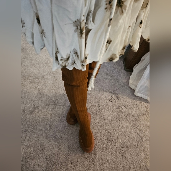 Cuccoo Everyday Collection Minimalist Slip-On Sock Boots 36 6.5 - Picture 8 of 16